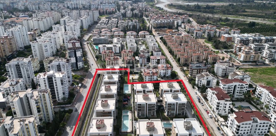 4+1 Apartment in Antalya, Turkey No. 219976