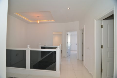 4+1 Wohnung  in Alanya, Antalya, Türkei Nr. 213122 - 25