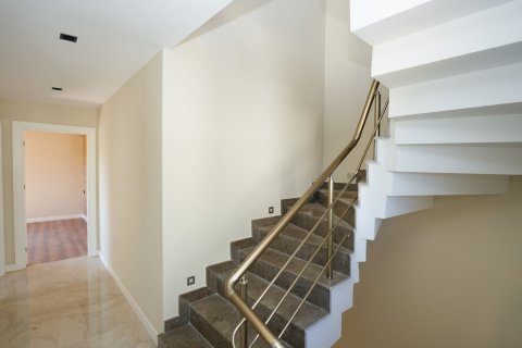 3+1 Villa  i Muratpasa, Antalya, Turkiet Nr. 212031 - 11