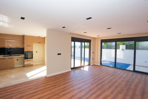 3+1 Villa  i Muratpasa, Antalya, Turkiet Nr. 212031 - 29