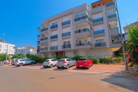 3+1 Apartment  in Konyaalti, Antalya, Turkey No. 212030