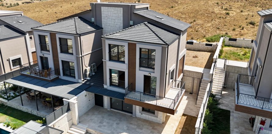 Villa  5+2  Seferihisar, İzmir, Türkiye №223286