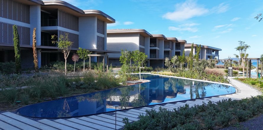 2+1 Lägenhet  i Cesme, Izmir, Turkiet Nr. 223282