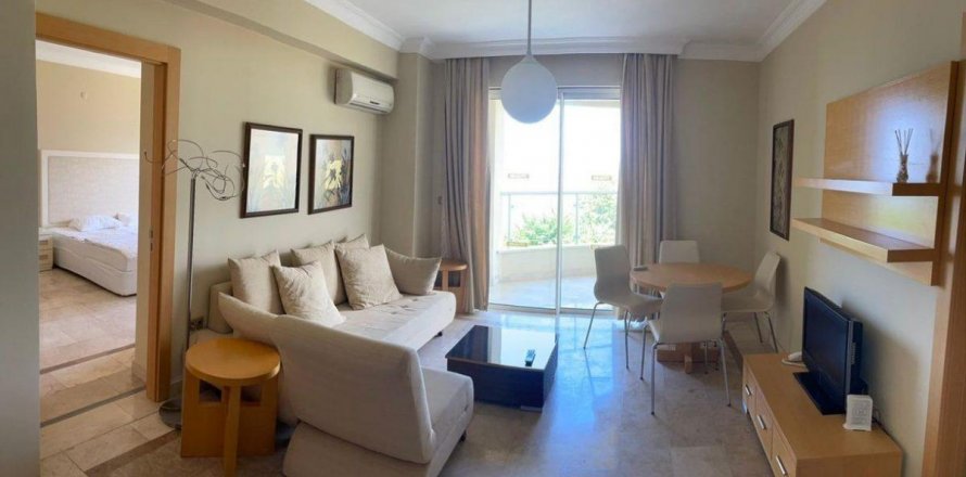 Apartment  in Kargicak, Alanya, Antalya, Turkey No. 94103