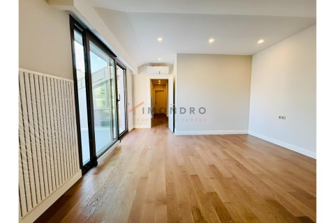 5+1 Wohnung  in Besiktas, Istanbul, Türkei Nr. 215315 - 18