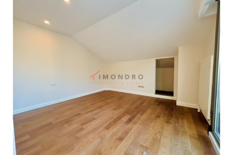 5+1 Wohnung  in Besiktas, Istanbul, Türkei Nr. 215315 - 19