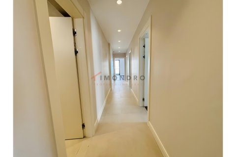 5+1 Wohnung  in Besiktas, Istanbul, Türkei Nr. 215315 - 8