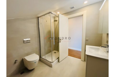 5+1 Wohnung  in Besiktas, Istanbul, Türkei Nr. 215315 - 24