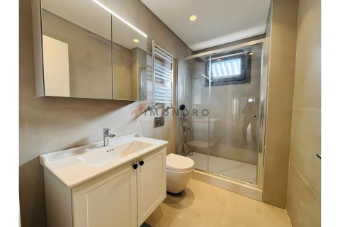 5+1 Wohnung  in Besiktas, Istanbul, Türkei Nr. 215315 - 25
