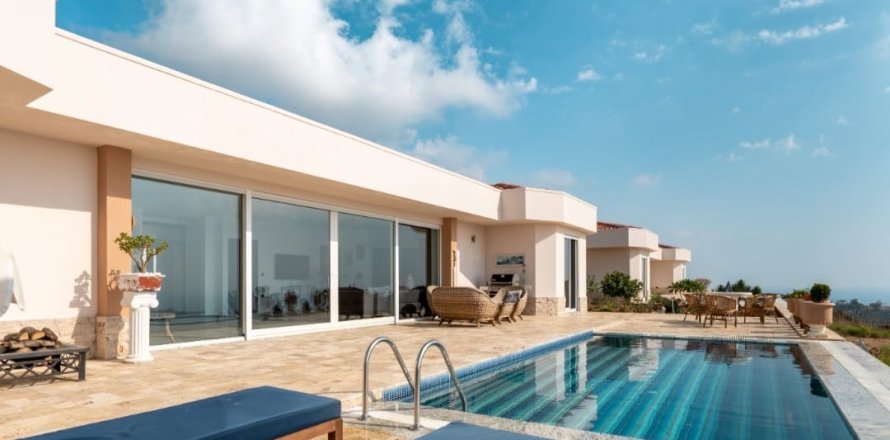 Villa 3+1 İncekum, Antalya, Türkiye №217597
