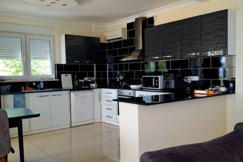 3+2 Villa  i Incekum, Antalya, Tyrkia Nr. 217598 - 8