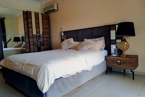3+2 Villa  i Incekum, Antalya, Tyrkia Nr. 217598 - 12