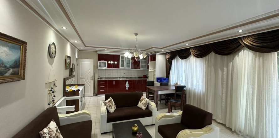2+1 Leilighet i Oba, Antalya, Tyrkia Nr. 215966