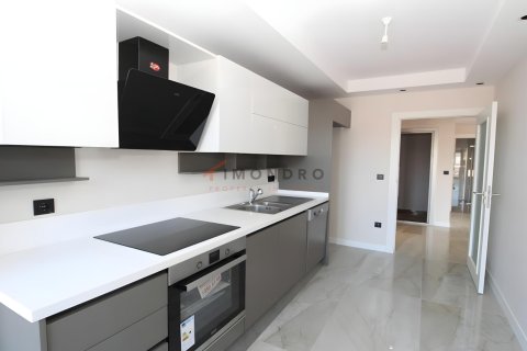 Apartment for sale in Üsküdar, Istanbul, Turkey, 5 bedrooms, 233m2, No. 217264 – photo 21