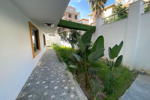 Продажа квартиры  в Аланье, Анталье, Турция 1+1, 60м2, №225674 – фото 12