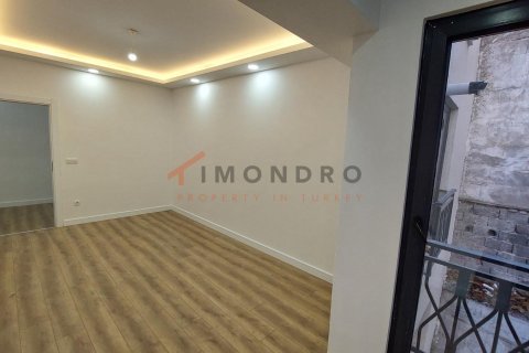 آپارتمان در Beyoglu،  Istanbul ، ترکیه 2 خوابه ، 105 متر مربع.  شماره 225677 - 3