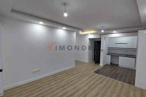 آپارتمان در Beyoglu،  Istanbul ، ترکیه 2 خوابه ، 105 متر مربع.  شماره 225677 - 9