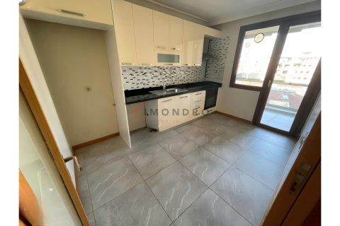 3+1 Leilighet i Maltepe, Istanbul, Tyrkia Nr. 225676 - 12