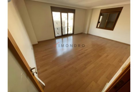 3+1 Leilighet i Maltepe, Istanbul, Tyrkia Nr. 225676 - 2