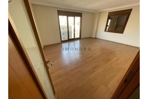 3+1 Leilighet i Maltepe, Istanbul, Tyrkia Nr. 225676 - 9