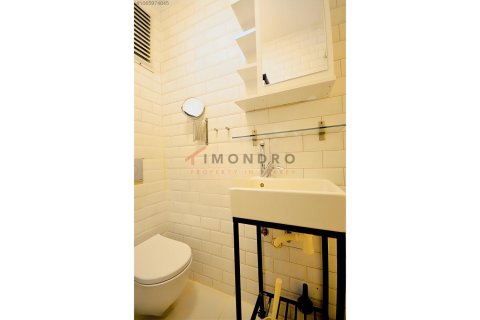 2+1 Leilighet i Beyoglu, Istanbul, Tyrkia Nr. 223392 - 13