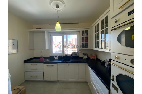 Apartment for sale  in Besiktas, Istanbul, Turkey, 3 bedrooms, 145m2, No. 223390 – photo 14