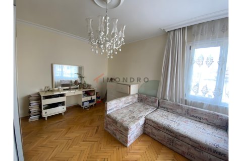 Apartment for sale  in Besiktas, Istanbul, Turkey, 3 bedrooms, 145m2, No. 223390 – photo 2