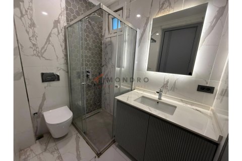2+1 Leilighet i Kadikoy, Istanbul, Tyrkia Nr. 223394 - 10