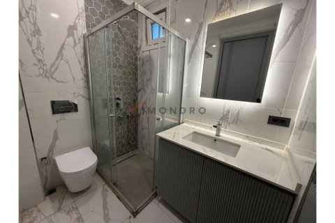 2+1 Leilighet i Kadikoy, Istanbul, Tyrkia Nr. 223394 - 11