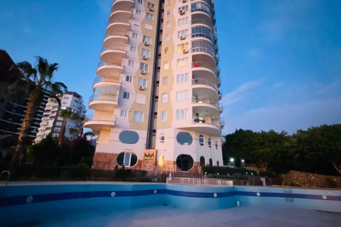 2+1 Apartment  in Mahmutlar, Antalya, Turkey No. 216201