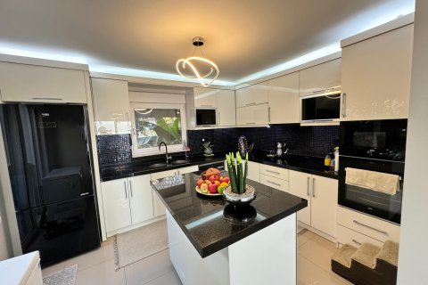 Продажа квартиры в Аланье, Анталье, Турция 3+1, 200м2, №216833 – фото 24