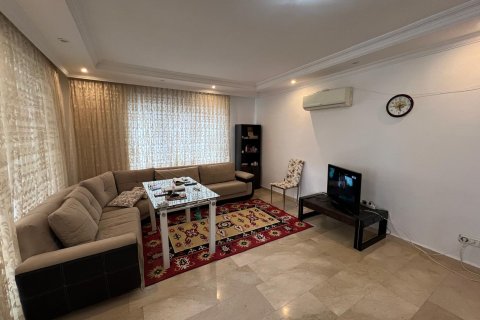 2+1 Apartment  in Alanya, Antalya, Turkey No. 216835