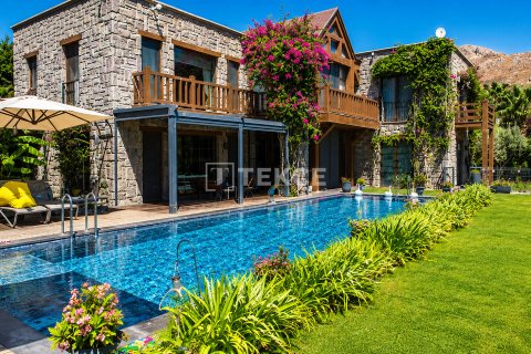 5+2 Villa  i Bodrum, Mugla, Tyrkiet Nr. 237596 - 2