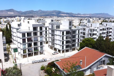 Apartment for sale  in Lefkosha, Northern Cyprus, 2 bedrooms, 75m2, No. 225295 – photo 2