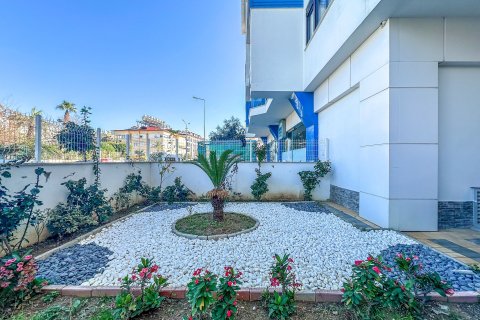 2+1 Lägenhet i Oba, Antalya, Turkiet Nr. 219039 - 12