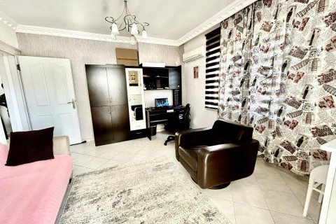 آپارتمان در Mahmutlar ، ترکیه 120 متر مربع. شماره 221586 - 7