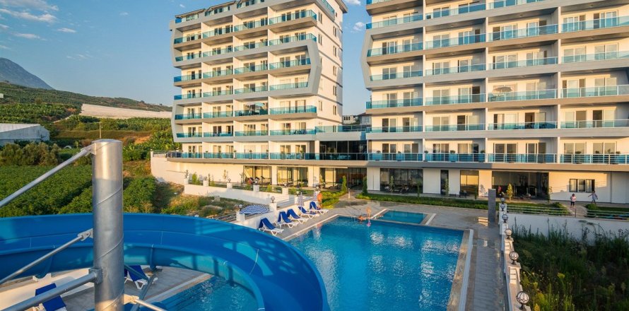 2+1 Lejlighed  i Mahmutlar, Antalya, Tyrkiet Nr. 227075