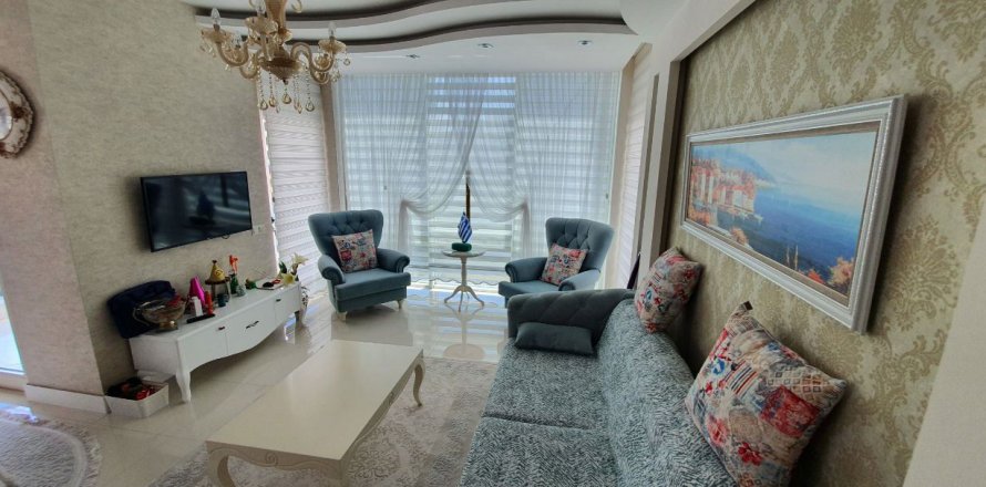 Daire 1+1 Mahmutlar, Antalya, Türkiye №219215