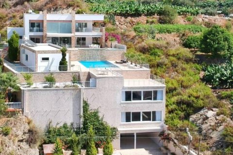 6+1 Villa  i Mahmutlar, Antalya, Tyrkiet Nr. 219212