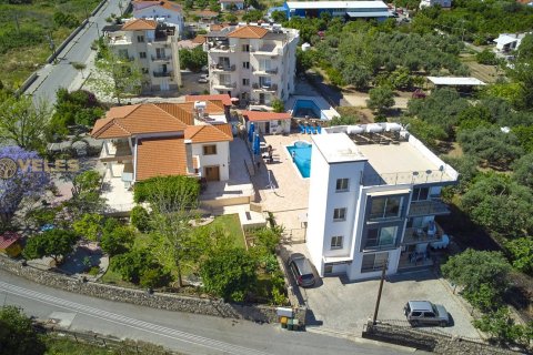 4+-1 Villa  i Lapta, Girne,  Nr. 214350