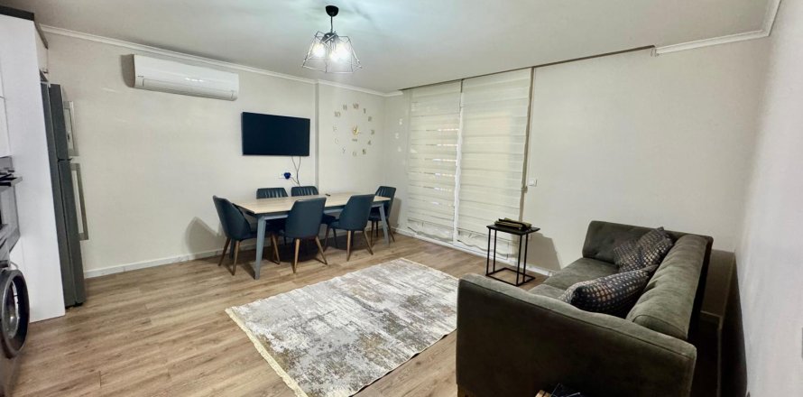 2+1 Lägenhet i Mahmutlar, Antalya, Turkiet Nr. 221554