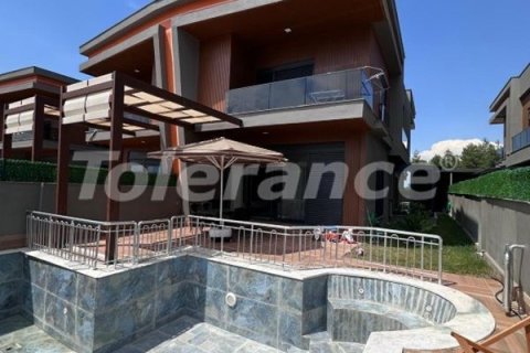 Villa  4+1  Antalya, Türkiye №228405 - 2