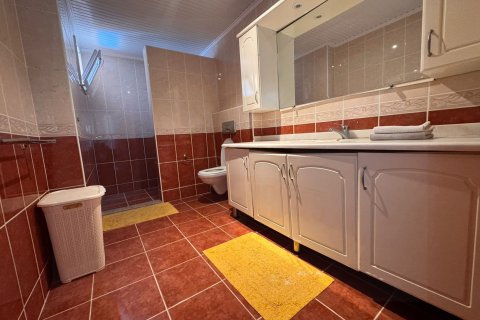 2+1 Wohnung  in Mahmutlar, Antalya, Türkei Nr. 228411 - 22