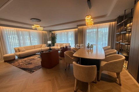 6+1 Wohnung  in Istanbul, Türkei Nr. 206766 - 13