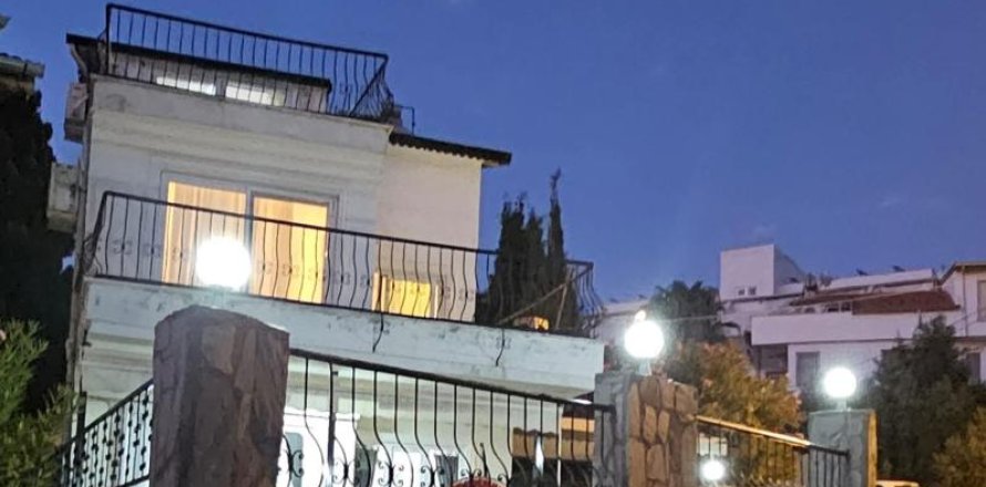 آپارتمان در Turkler، Alanya ، ترکیه 170 متر مربع. شماره 213763