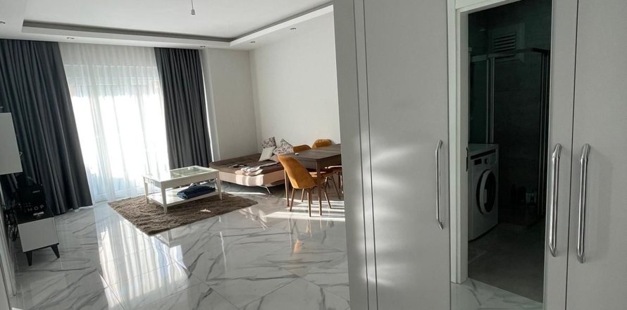 1+1 Apartment in Mahmutlar, Antalya, Turkey No. 216335