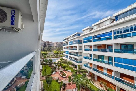 Продажа квартиры в Кестеле, Анталье, Турция 2 комн., 65м2, №223257 – фото 15