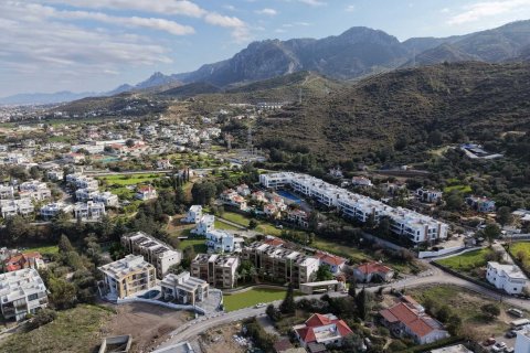 Lägenhet  i Alsancak, Girne,  Nr. 226557
