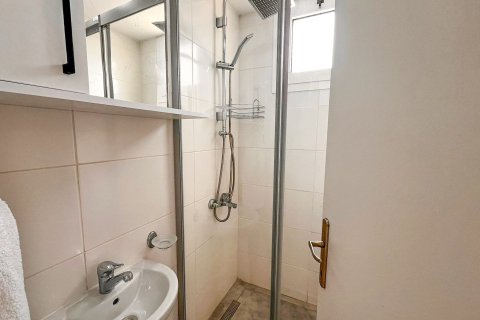 آپارتمان در  Bogazi ، ترکیه 60 متر مربع.  شماره 226560 - 9