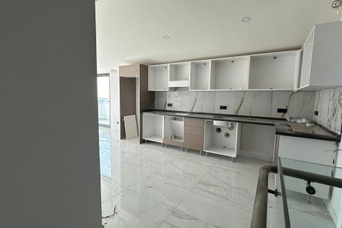 3+1 Lägenhet i Alanya, Antalya, Turkiet Nr. 215479 - 9